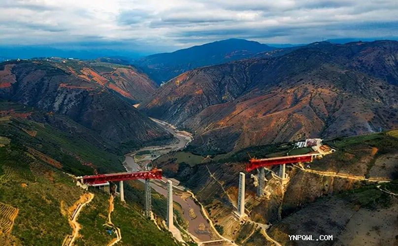中老鐵路修路過(guò)程中遇到了哪些困難？